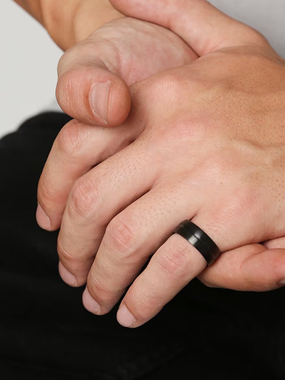 Black Men's Ring - size 11 new